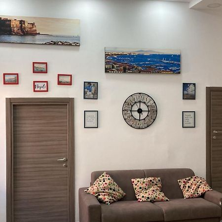 Ginevra'S Apartment نابولي المظهر الخارجي الصورة
