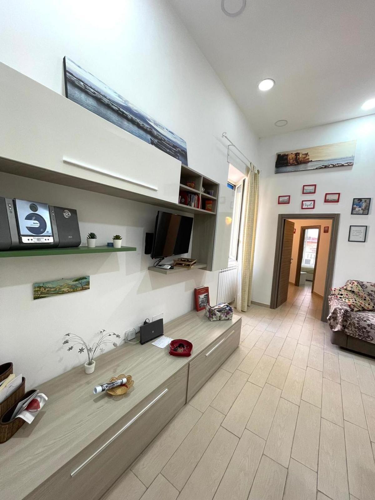 Ginevra'S Apartment نابولي المظهر الخارجي الصورة