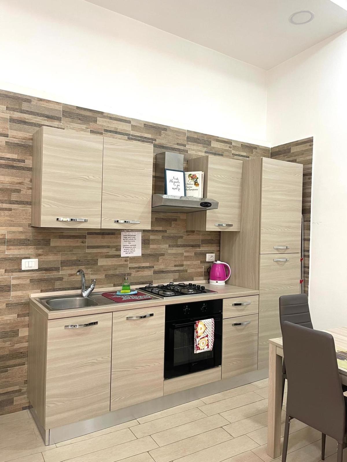 Ginevra'S Apartment نابولي المظهر الخارجي الصورة
