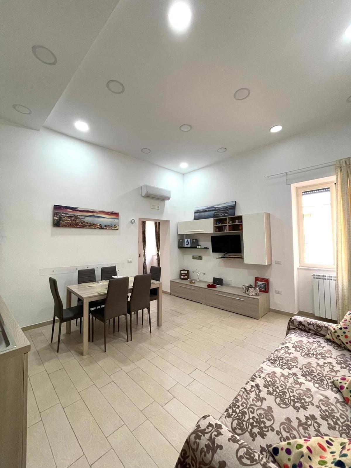 Ginevra'S Apartment نابولي المظهر الخارجي الصورة