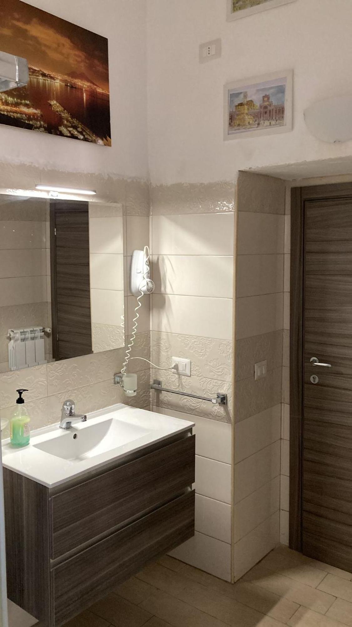 Ginevra'S Apartment نابولي المظهر الخارجي الصورة