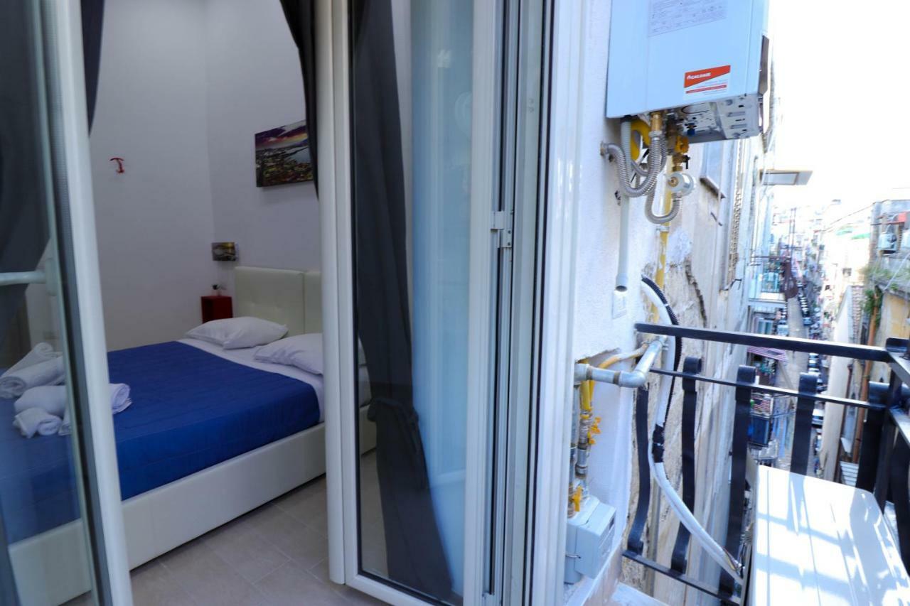 Ginevra'S Apartment نابولي المظهر الخارجي الصورة