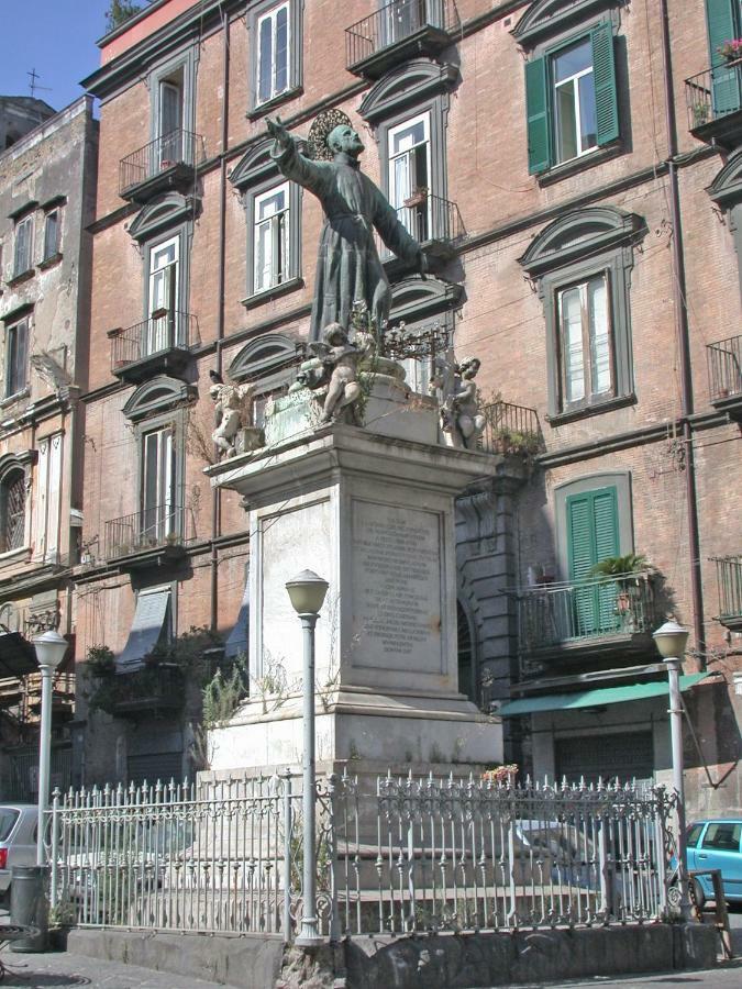 Ginevra'S Apartment نابولي المظهر الخارجي الصورة